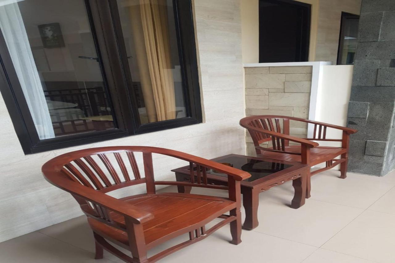 Oyo 2671 Wisma Djaja Syariah Bojonegoro Екстериор снимка