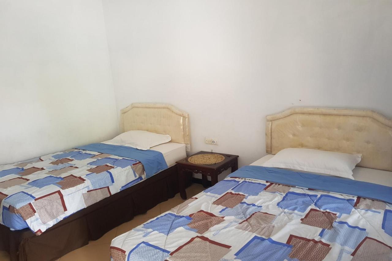 Oyo 2671 Wisma Djaja Syariah Bojonegoro Екстериор снимка